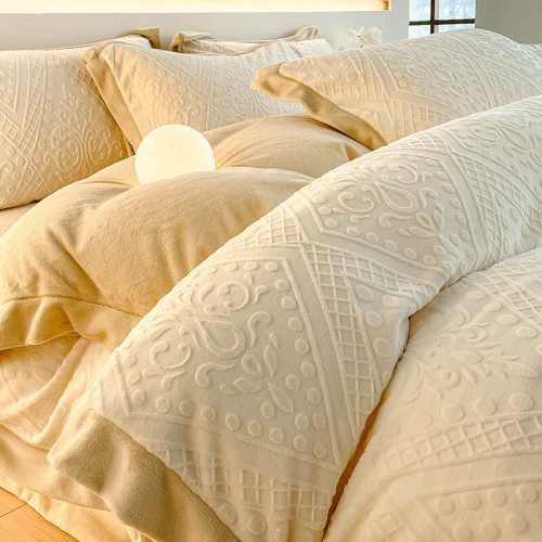 JacquardLightLuxuryDouble SidedVelvetSkin FriendlyWarmBedSheetSet 4