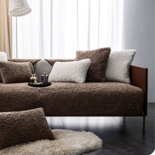 LuxuryWarmFleeceFurnitureProtectiveMatNon SlipCouchCover 7