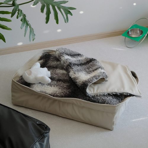 MultifunctionalFauxLambswool LeatherPetNestDogBed9