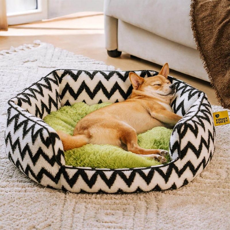 PlushRetreatChevronDogBed TheWarmHugger 10 b08a4d0a 5356 44c2 873e 170082fa1ae0