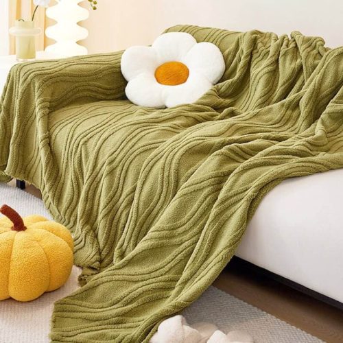 PlushStripedSofaProtectorWarmFullCoverageCouchCover 3 e6df9e4e bad5 4971 aaab 94a48785dec6