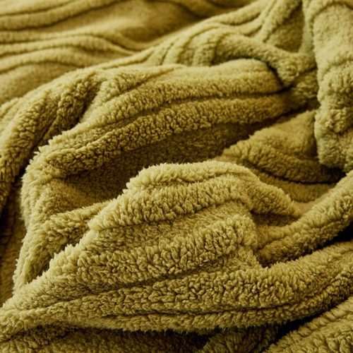 PlushStripedSofaProtectorWarmFullCoverageCouchCover 5