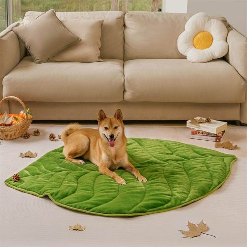 TheLeafCollector PlushLeaf ShapedWashableDogMat 13 8744d84e 58cc 4ba4 b71c 81bc55dd5bc5