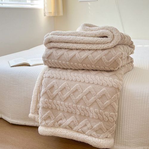 funnyfuzzyLuxuriousEmbossedFauxLambswoolFleeceDouble LayerThrowBlanket 8