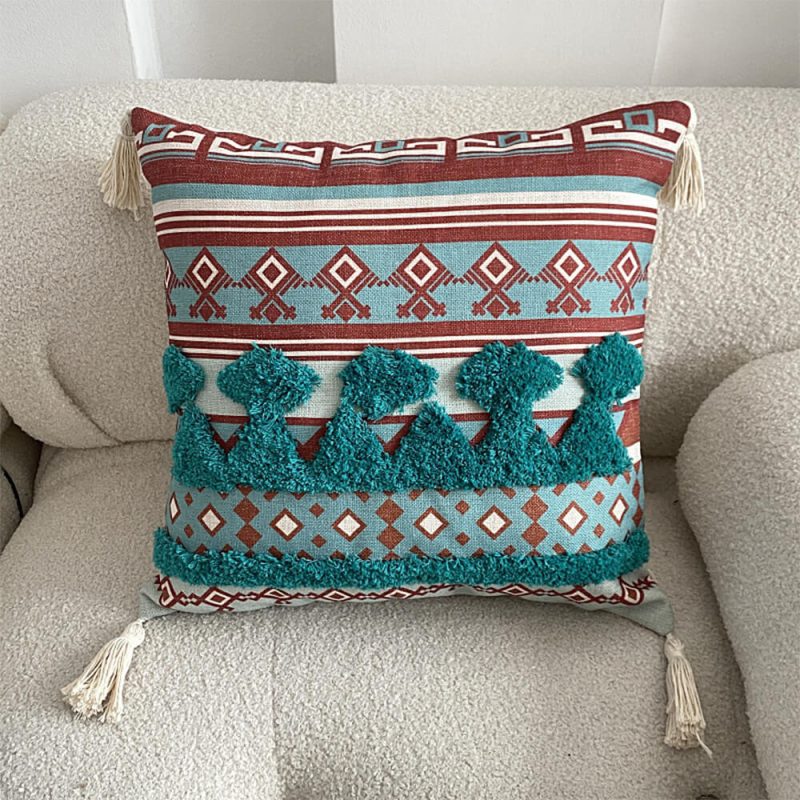 funnyfuzzyMoroccan InspiredDecorativeThrowPillowwithTassel 2