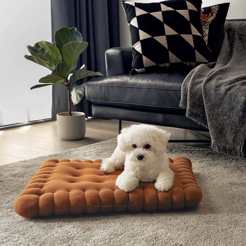 funnyfuzzy BiscuitDogBed132